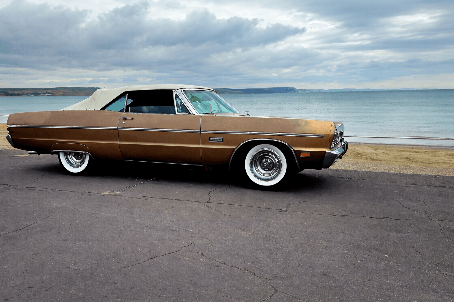 Classic American cars on display